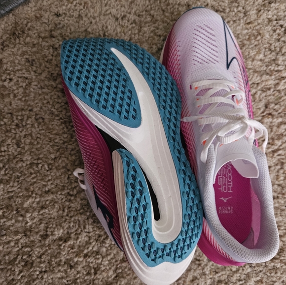 Mizuno Wave Rebellion Pro 2 - Picture 2 of 2